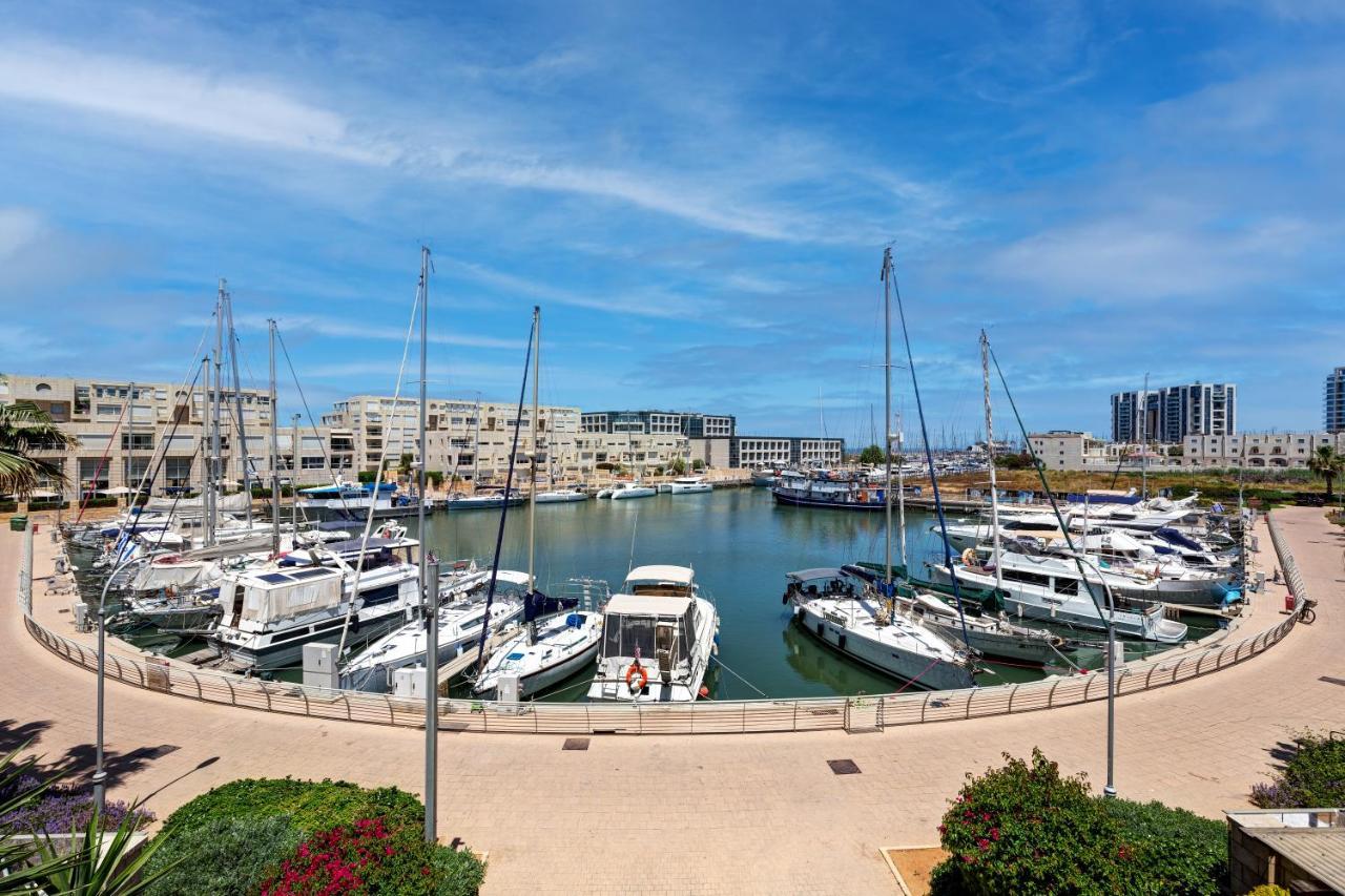 Lagoon View 3Bd Huge Family Apartment Herzelia Extérieur photo